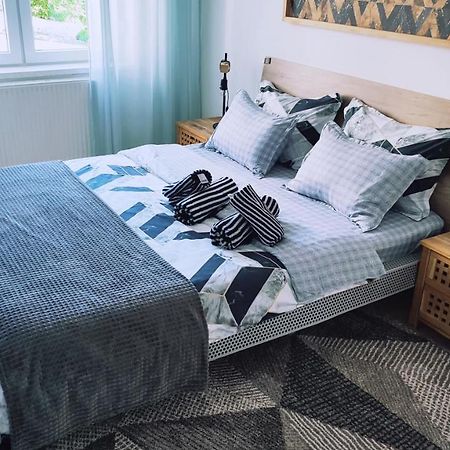 Апартаменты Apartman Lena Тузла Экстерьер фото